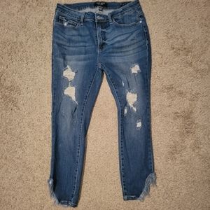 Judy Blue  cropped distressed raw hem jeans